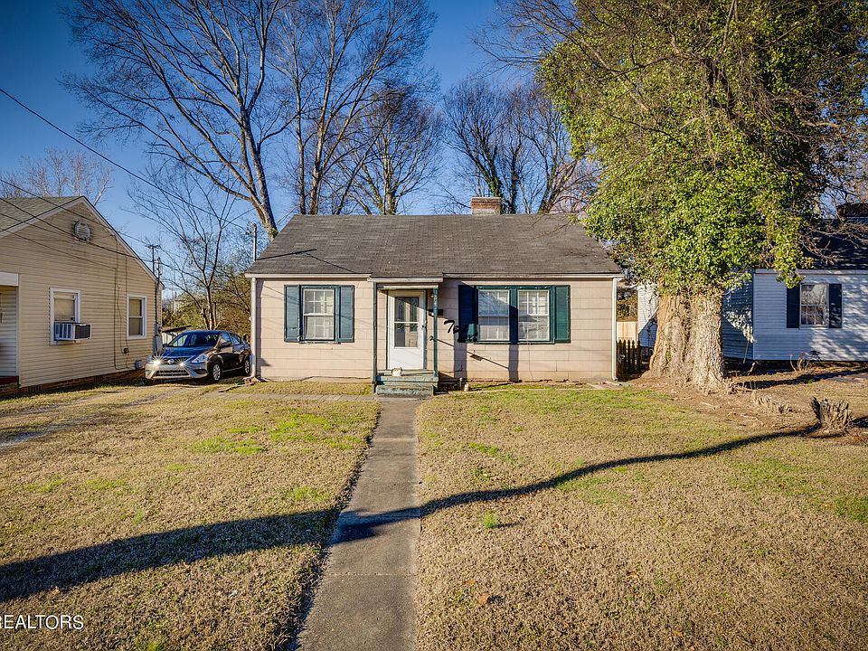 1st image of 7542 Chatham Cir
