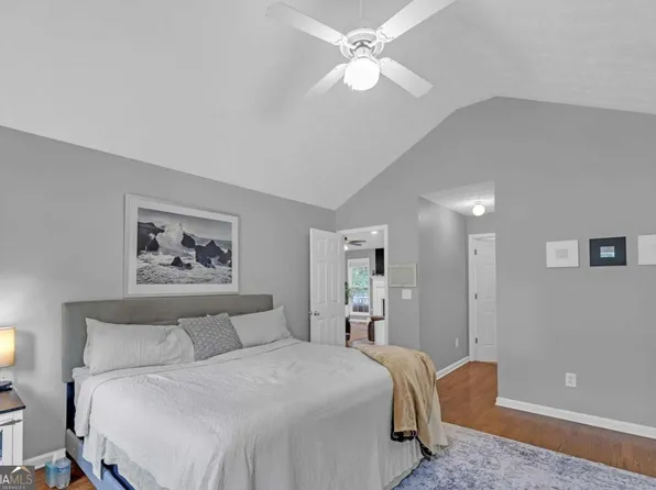 225 Dunagan Dr, Lawrenceville, GA 30045