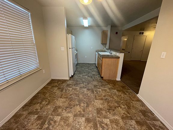 3rd image of 3304 S Milan Ave #3340