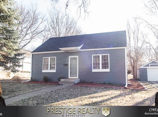 604 Chestnut St, Wamego, KS 66547
