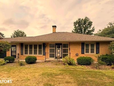 1818 Grand Ave, Keokuk, IA, 52632