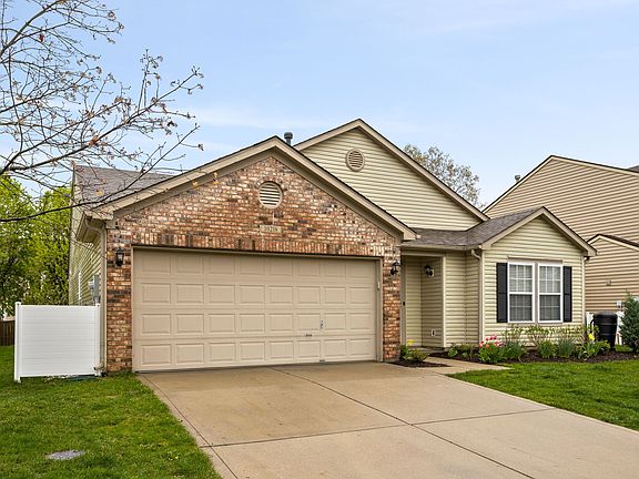 2nd image of 10218 Brushfield Ln