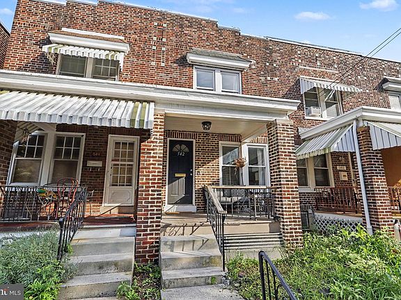 3rd image of 542 Reynolds Ave