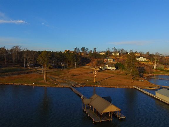 4th image of Pine Dale Dr
