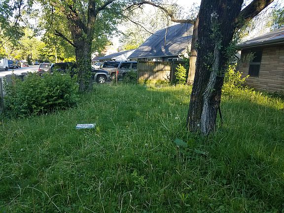 2nd image of 6047 E 39th St