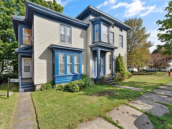 3rd image of 89 E Oneida St