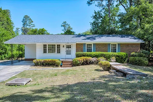 552 Whitehead Dr Photo 1