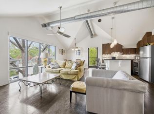 261 S Limestone Unit 303, Lexington, KY 40508