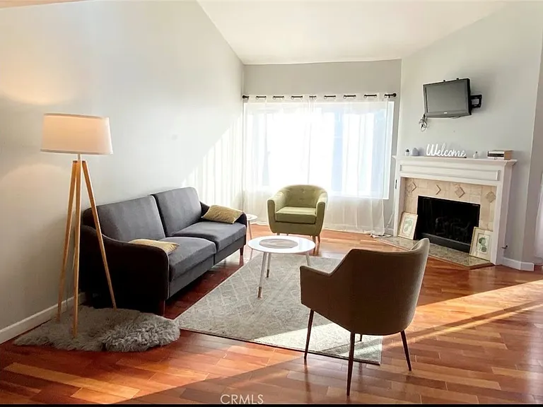 9306 Mesa Verde Dr — Photo 2