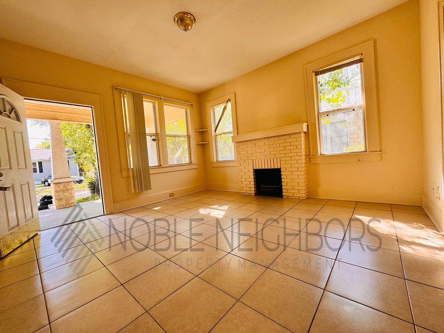 1617 East 14th Street - 1 — Photo 3