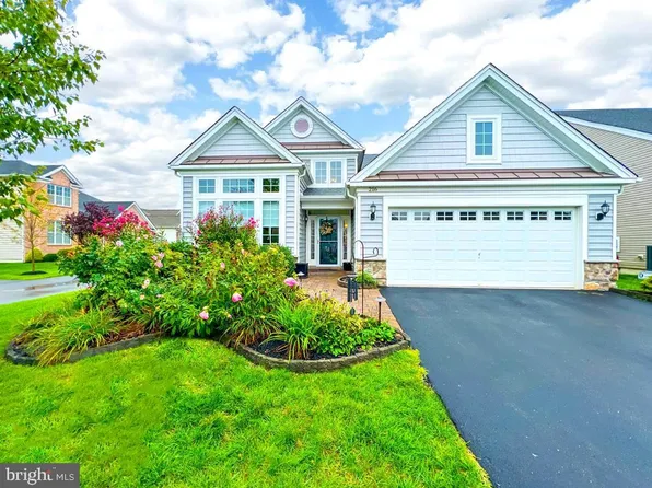 216 Roosevelt Dr, Yardley, PA 19067