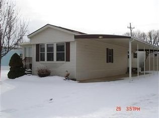 101 W Bass Cir, Marblehead, OH 43440
