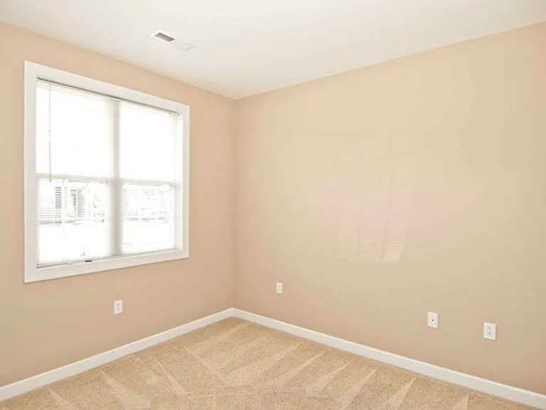 337 Monlandil Dr — Photo 9
