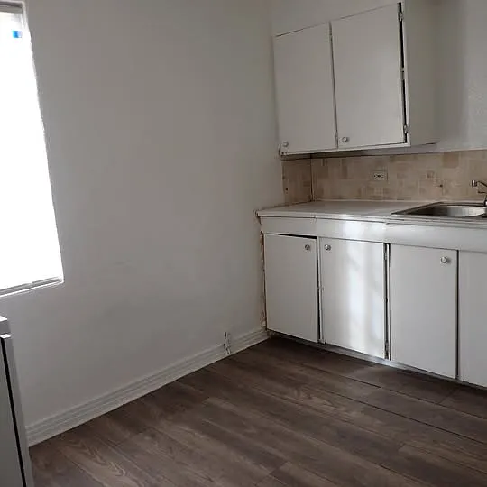 203 Cherry St #D — Photo 6