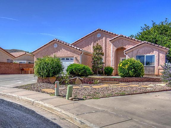2nd image of 271 W 210 South Cir