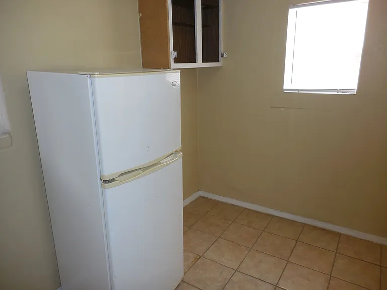 8316 Mercury St #B — Photo 4