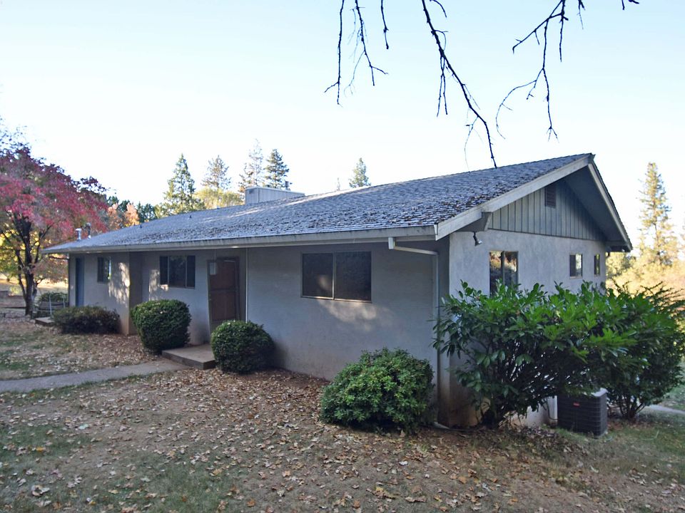 1st image of 10144 Skyline Dr