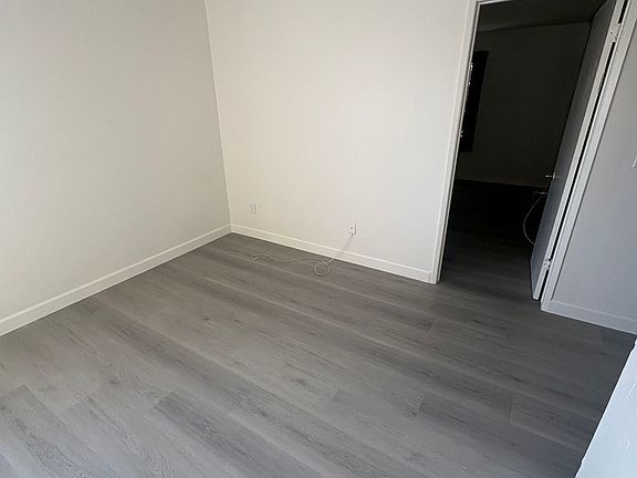 3rd image of 713 Karesh Ave