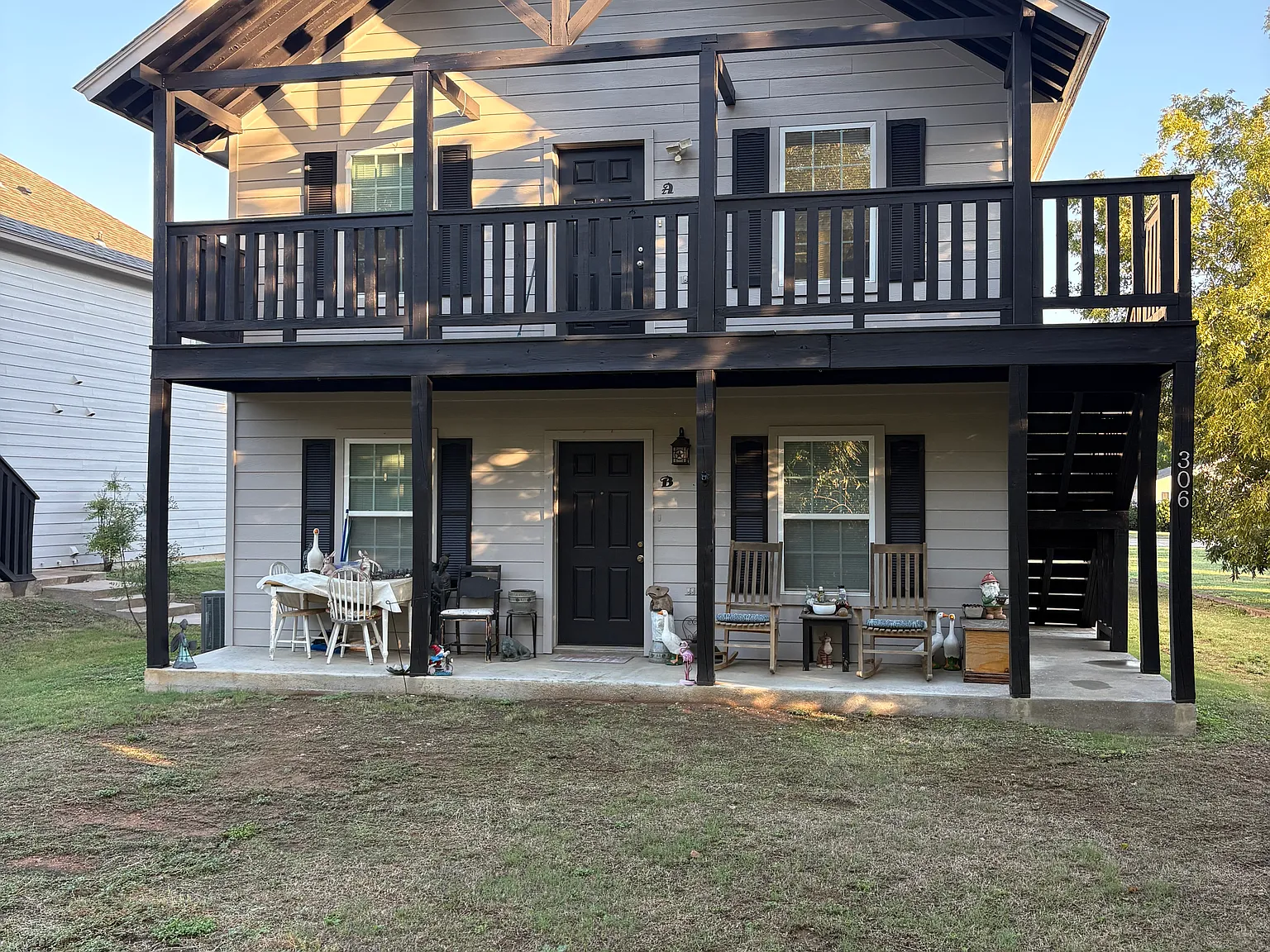 2 bed, 1000 sqft, $1,095 — Photo 1