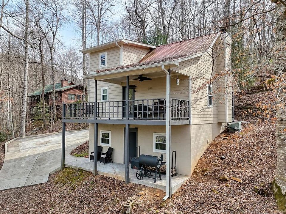 1st image of 7455 Cassie Ln