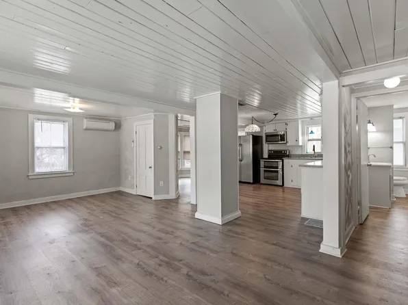 42 Church Street, Old Orchard Beach, ME 04064
