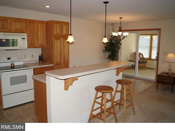 3rd image of 115 Sieben Crest Ln