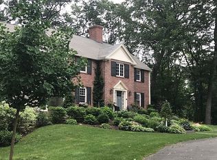 41 Chanticleer Rd, Sudbury, MA 01776