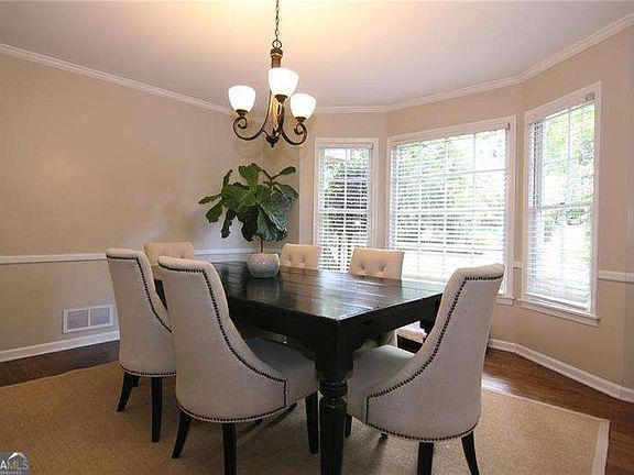 4th image of 3571 Sunderland Cir NE