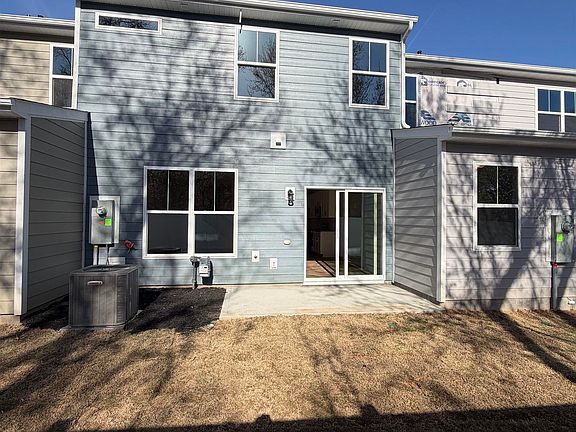 4th image of 613 Autumn Lake Rd