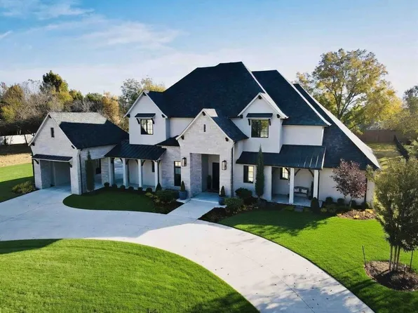 2709 Crittenden Dr, Norman, OK 73072