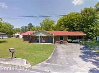26 Henry St, Statesboro, GA 30458