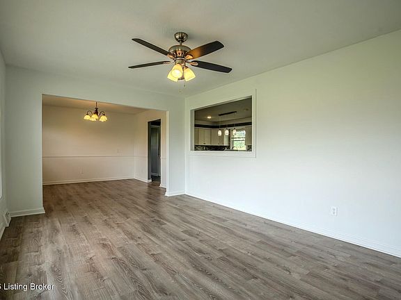 3rd image of 5106 Bardstown Rd