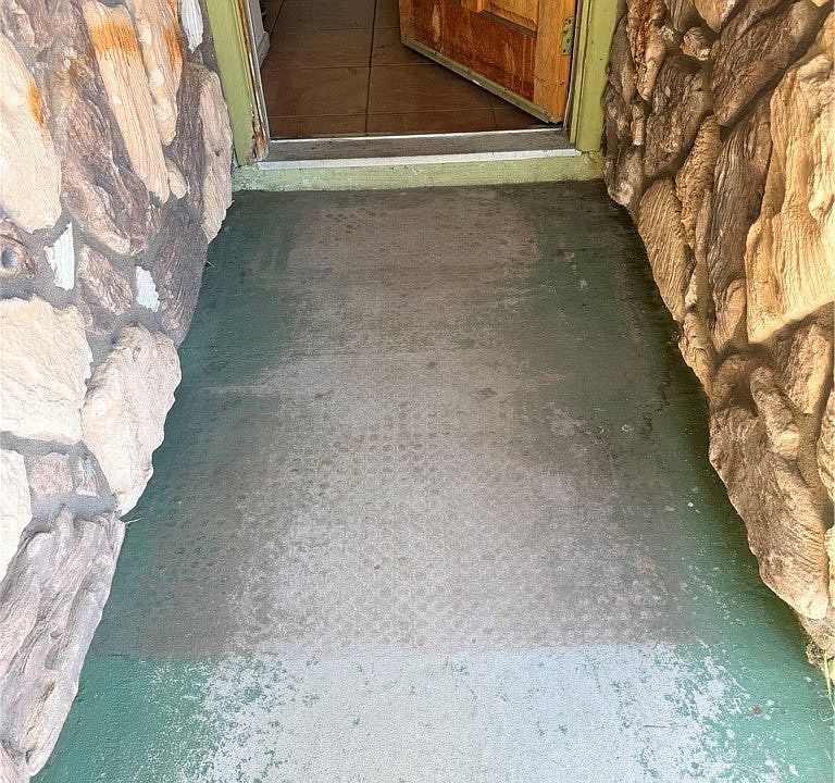 1st image of 668 Arthur Ave