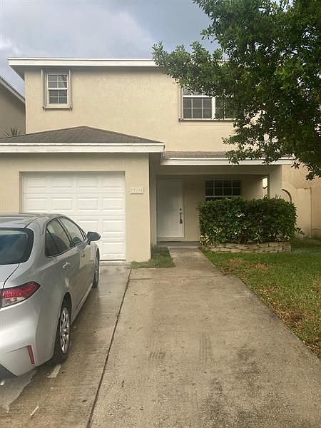 1st image of 4102 Eastridge Cir