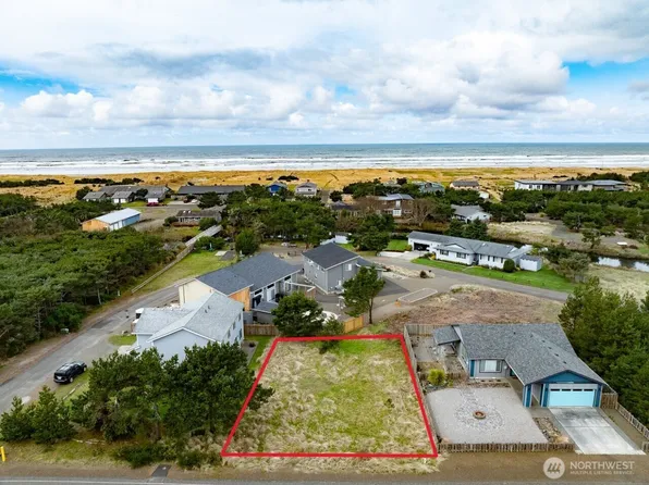 31715 I Street, Ocean Park, WA 98640