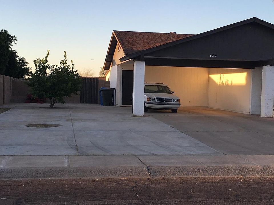 1st image of 1512 E Desert Dr