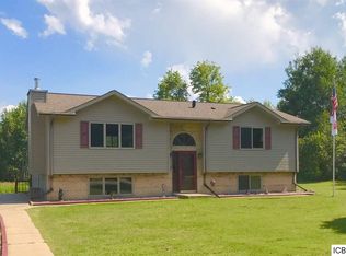 32259 Castle Rd, Bovey, MN 55709
