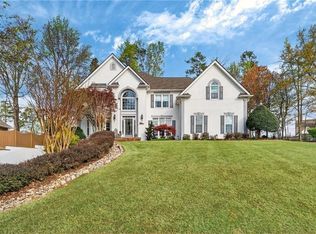 3331 Aylesbury Ct NE, Roswell, GA 30075