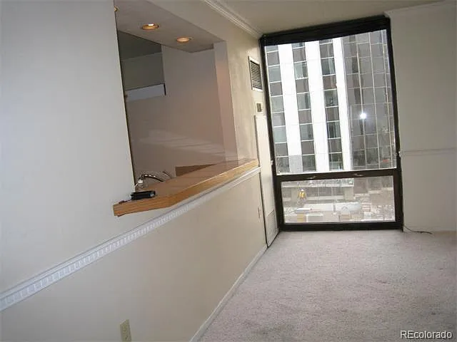 1625 Larimer St #605 — Photo 11
