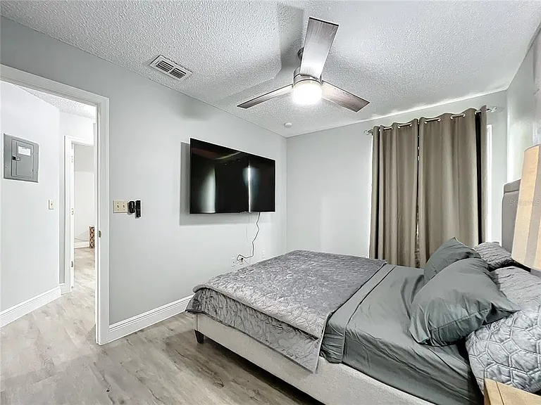 2731 N Poinciana Blvd #114 — Photo 71