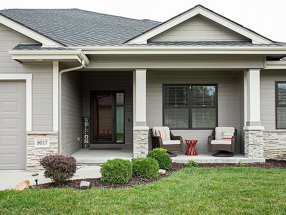 2nd image of 8017 S 154th Ave