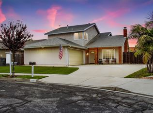 1121 S Cadiz Ct, Oxnard, CA 93035