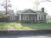 2nd image of 120 Woodland Dr