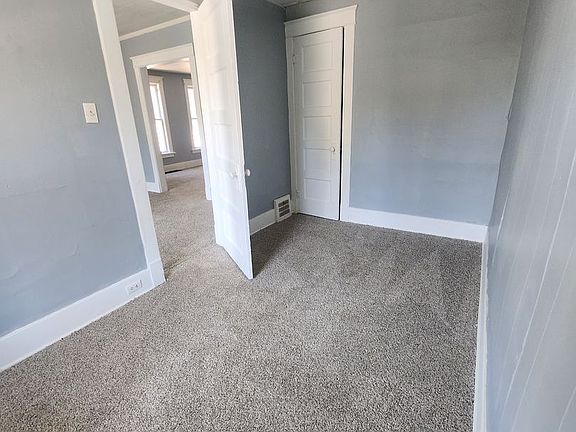 3rd image of 626 E 23rd St APT 1