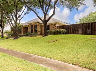 2702 Country Valley Rd, Garland, TX 75043