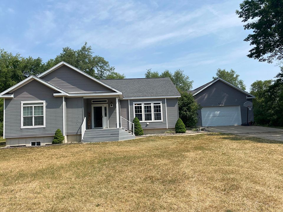 1st image of 6370 Club House Dr E