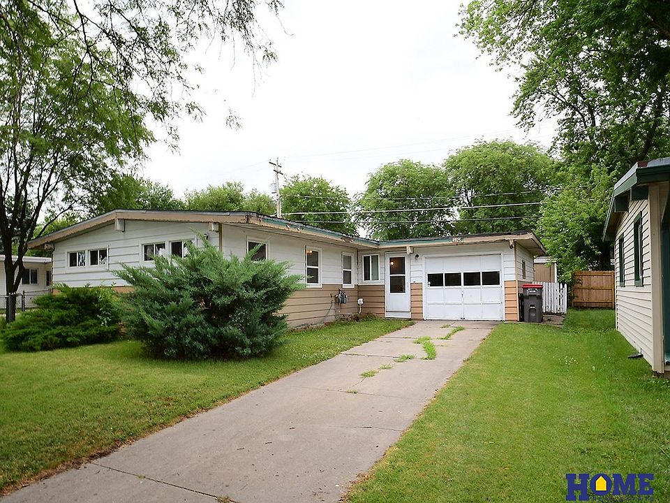 1st image of 4925 Colfax Ave