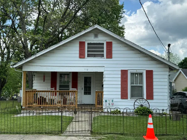 112 2nd St, Cynthiana, KY 41031
