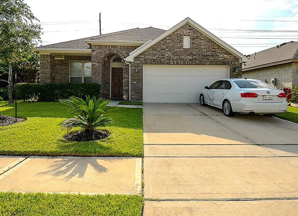 1st image of 1711 Stieler Dr