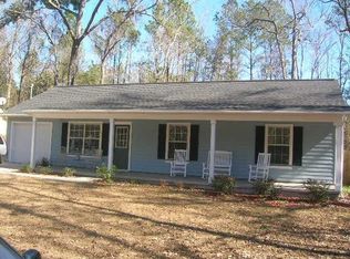 37 Paulette Dr, Crawfordville, FL 32327